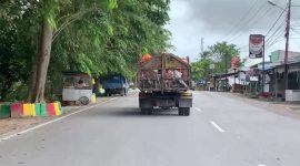 Salah satu Mobil Kontainer Sampah di wilayah Kabupaten Karimun. (foto : ricky/KepriHeadline.id)