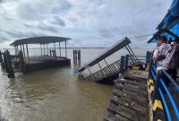 Dok Dermaga Pelabuhan Sri Tanjung Gelam. (Foto :rk/KepriHeadline.id)