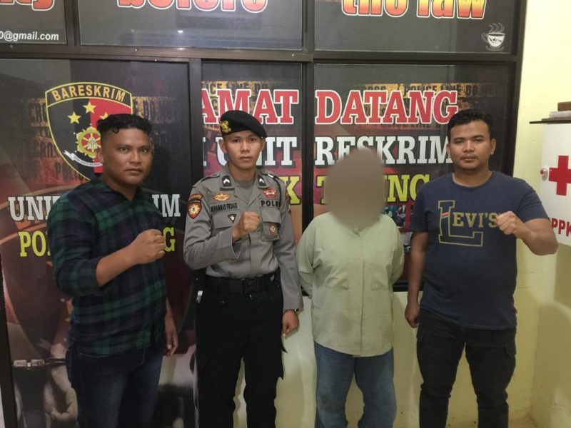 Wanita di Karimun berinisial SJ diamankan Unit Reskrim Polsek Tebing atas dugaan pencurian dengan pemberatan. (Foto: istimewa/kepriheadline.id)