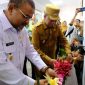 Bupati Karimun Dr. H. Aunur Rafiq, S.Sos., M.Si., Bersama Wakil Bupati Karimun H. Anwar Hasyim, M.Si., Menghadiri dan Meresmikan Hotel Tanjung Gelam, Hotel yang dikelola oleh Badan Usaha Pelabuhan (BUP) selaku Badan Usaha Milik Daerah (BUMD) Karimun, Senin (16/01/23). (FOTO: Humas Pemkab Karimun)