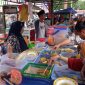 Suasana bazar ramadan di Kawasan Kolong, Kecamatan Karimun. (Foto: Kepriheadline.id)