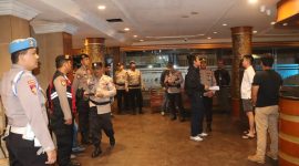Personil Gabungan Polres Karimun menggelar Patroli Skala Besar di THM wilayah Karimun. (Foto: Polres Karimun)