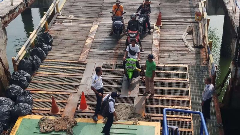 Suasana mudik di Pelabuhan Parit Rampak, Karimun, Jumat (14/4/2023).(Foto: Istimewa)