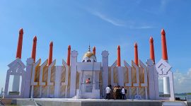 Proses pembangunan Astaka STQH ke-X Provinsi Kepri di Coastal Area. (Foto: Kepeiheadline.id)
