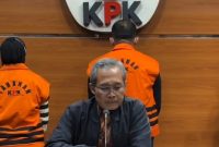 Wakil Ketua KPK Alexander Marwata dalam konferensi pers Dugaan Tindak Pidana Korupsi menyeret Bupati Meranti. (FOTO: Tangkapan Layar Siaran Langsung Konferensi Pers di Instagram @KPKRI)