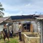 Belasan rumah di Kelurahan Timur dan Baran Barat diterjang angin puting beliung, Jumat (19/5/2023) dinihari. (Foto: Kepriheadline.id)