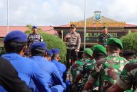Jajaran Kepolisian Resor Karimun menggelar Apel Gelar Pasukan Pencegahan Kebakaran Hutan dan Lahan di Kabupaten Karimun, Kamis (4/5/2023). (Foto: Humas Polres Karimun)