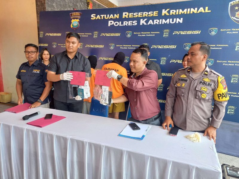Satreskrim Polres Karimun menggelar Press Rilis pengungkapan penyeludupan PMI Ilegal ke Malaysia. Foto: Kepriheadline.id