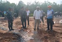 Bupati Rafiq Tinjau Progres Pengerjaan Pembangunan Fisik TMMD ke-117. Foto: Kepri Headline