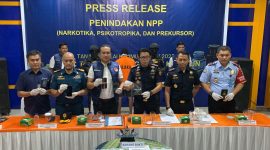 KPPBC TMP B Menggelar Press Rilis penegahan penumpang membawa narkotika di Pelabuhan Internasional Karimun. Foto: kepriheadlinr.id