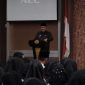 Bupati Karimun Aunur Rafiq memberikan sambutan dalam kegiatan Penyerahan SK Pengangkatan PPPK tahun 2022. Foto: Humas Pemkab