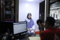 Pengurusan Paspor di Kantor Imigrasi Kelas II TPI Tanjung Balai Karimun. Foto: Imigrasi
