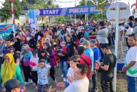 Ribuan warga padati kegiatan Pekan Sehat HUT ke-47 PT Timah di Pulau Kundur. 
