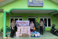 Jajajran Polres Karimun serahkan bantuan sosial ke Panti Asuhan di wilayah Kabupaten Karimun dalam rangka HUT ke-78. Foto: Istimewa
