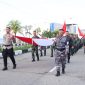 Jajaran TNI-POlRI Arak-arakan bendera di kawasan Coastal area pada Kegiatan Kirab Kebangsaan Merah Putih, sambut HUT ke-78 RI. Foto: Istimewa