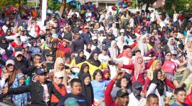 Ribuan masyarakat antusias ikuti Pekan Sehat HUT ke-47 PT Timah di gelar di lapangan Wisma PT Timah, Desa Perayun, Kecamatan Kundur Utara, Minggu (27/8/2023). Foto: Humas PT Timah Tbk