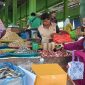 Usaha Ida Yuliani di Pasar Meranti. Foto: Istimewa