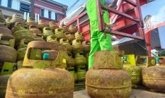 Distribusi Terhambat, Warga Moro Keluhkan Kelangkaan Gas 3 Kg