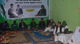Kegaiatan Doa dan Shalawat Bersama digelar DPC PKB Karimun di Kantor Jalan Haji Arab Kabupaten Karimun. Foto: istimewa