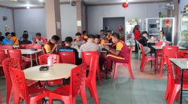 Suasana Kedai Makan milik Sunarti yang semakin berkembang usah jadi Mitra Binaan PT Timah Tbk. Foto: Istimewa