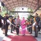 Tradisi pedang pora sambut Pejabat Baru Kapolres baru AKBP Fadli Agus di Mapolres Karimun. Foto: istimewa