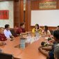 Timpora Karimun melakukan pengawasan ornag asing di PT KG Karimun. Foto: Istimewa