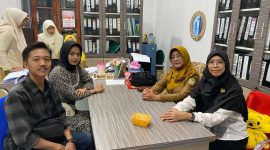 Tim Infolokerkarimun melakukan kunjungan ke Disnaker Karimun. Foto: Istimewa