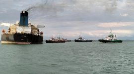Kapal MT Liberty Kandas di Perairan Pulau Asam. Foto: Istimewa