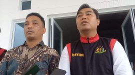 Kasi Pidsus Kejari Karimun Gustian (kanan) dan Kasi Intelijen Kejari Karimun Rezi Dharmawan (kiri). Foto: Dokumen KepriHedline.id