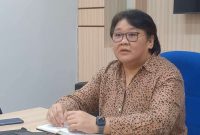 Direktur Utama RSUD Muhammad Sani, dr Rosdiana Lazuardi memberikan keterangan resmi terkait pegawainya yang tewas gantung diri, Sabtu, 20 Januari 2023 kemarin. Foto: KepriHeadline.id