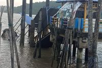 Kondisi ponton Tanjungberlian pasca ambruk pada Sabtu, 27 Januari 2024 dinihari. Foto: istimewa
