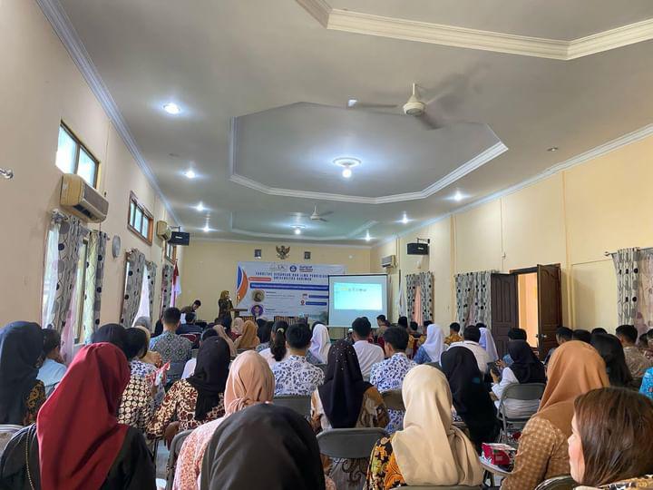 Kegiatan Seminar Pendidikan dengan tema Menjaga Kesehatan Mental Gen Z untuk Mengenal Potensi Bakat Diri. (Foto: Istimewa/KepriHeadline.id)