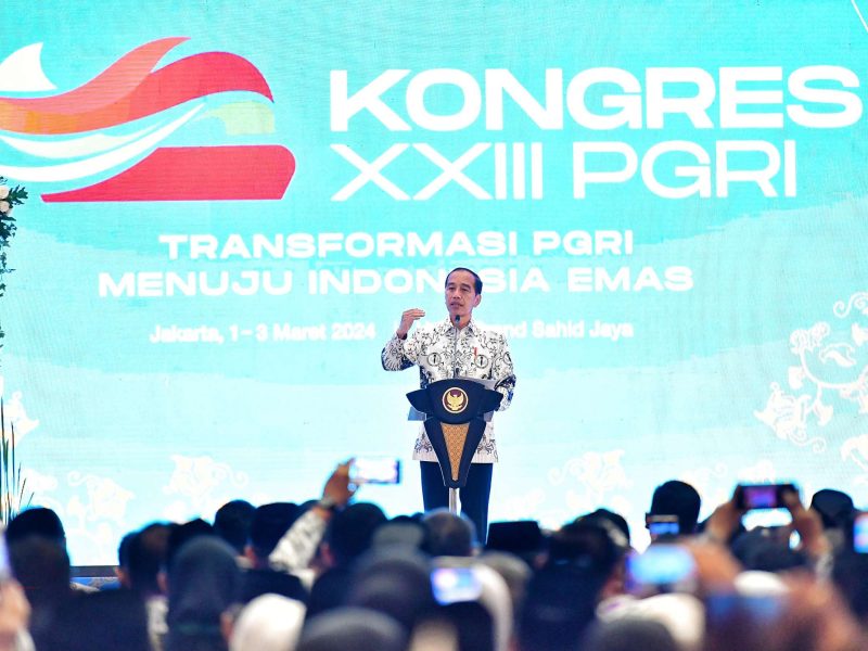 Presiden Jokowu hadiri Kongres PGRI ke XXIII di Hotel Grand Sahid Jaya, Jakarta. (Foto: BPMI Setpres)