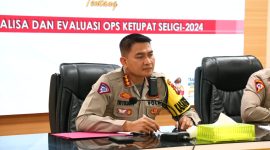Dirlantas Polda Kepri Kombes Pol Tri Yulianto Pimpin Anev Mingguan Operasi Ketupat 2024. (FOTO: Humas Polda/KepriHeadline.id)