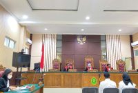 Majelis Hakim Pengadilan Tipidkor Tanjungpinang menggelar Sidang Perkara Dugaan Korupsi Dana Hibah KONI Karimun. (Foto: JPU Karimun untuk KepriHeadline.id)