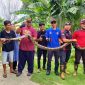 Ular Piton sepanjang 4 Meter berhasil dievakuasi Tim Rescue Damkar Karimun. (Foto: Damkar Karimun untuk KepriHeadline.id )
