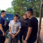 Jajaran Satreskrim Polres Bintan mengamankan pelaku penggelapan uang perusahaan PT CCI Bintan di Batam. (Foto: istimewa/PolresBintan)