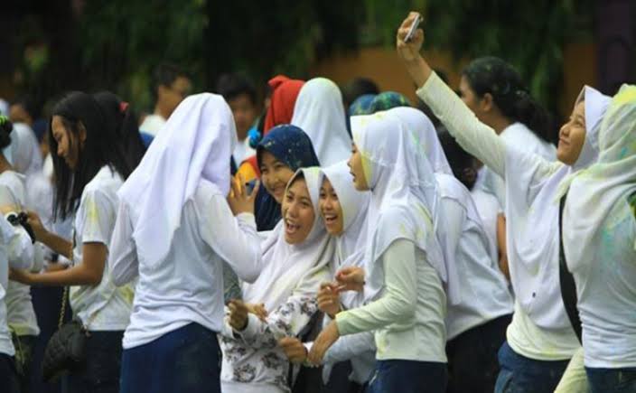 Ilustrasi Kelulusan SMP. (Foto: Google.com)
