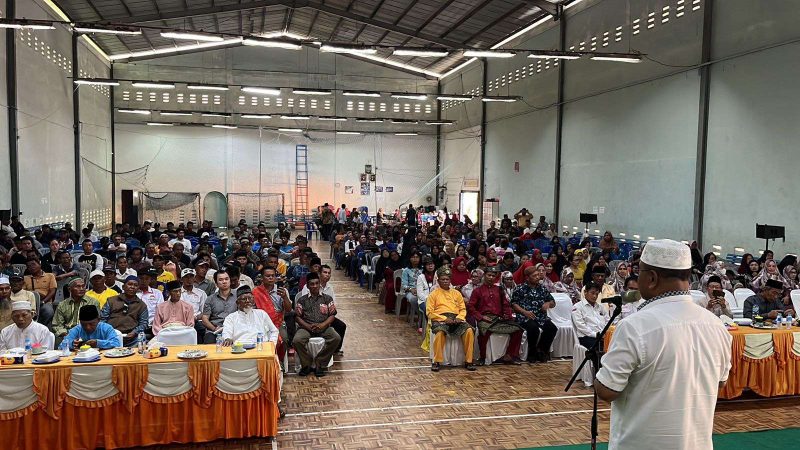 Aunur Rafiq menghadiri kegiatan silahturahmi bersama masyarakat Moro, Sabtu, 6 Juli 2024. (Foto: istimewa)