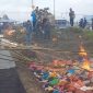 Benda Sitaan dan Barang Menjadi Milik Negara hasil Penindakan Kanwil DJBC Khusus Kepri dan KPPBC TMP B Tanjung Balai Karimun Dimusnahkan dengan cara dibakar. (Foto: ricky/kepriheadline.id)