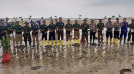 Pelaksanaan penanaman pohon pada kegiatan Semarak Babel, Selasa, 23 Juli 2024. (Foto: istimewa)