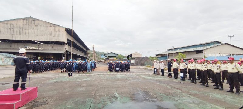 Pelaksanaan Apel dan Inspeksi Bersama di halaman Kantor Pabrik Peleburan dan Pemurnian, Jumat (16/8/2024). (Foto: Istimewa)