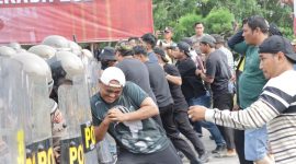 Suasana Simulasi Sistem Pengamanan Kota saat Pilkada Karimun 2024. (Foto: restu/Humas Polres Karimun)