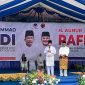 Muhammad Rudi (Kiri) dan Aunur Rafiq (Kanan) memberikan sambutan sebelum melakukan pendaftaran di KPU Kepri. (ricky/kepriheadline.id)