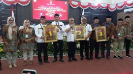 Pengundian Nomor Urut Peserta Pilkada Bupati dan Wakil Karimun 2024. Foto: ricky/kepriheadline.id