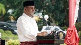 Bupati Rafiq Pimpin Upacara Hari Jadi HUT ke-22 Provinsi Kepri. Foto: Derran/Diskominfo Karimun