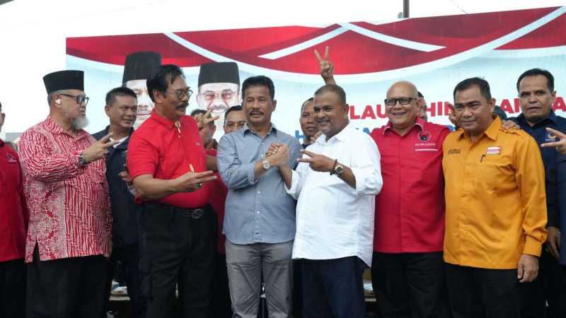 Launching kampanye pasangan Muhammad Rudi- Aunur Rafiq di Posko Pemenangan, Sei Panas, Batam. Foto: Istimewa