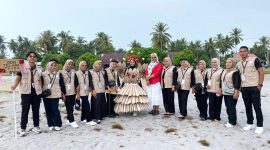 Semarak Peringatan HUT RI di Desa Telaga Tujuh, Mahasiswa KKN Universitas Karimun Ikut Pamerkan Inovasi Daur Ulang. (Foto: Istimewa)