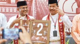 Pasangan Calon Gubernur dan Wakil Gubernur Kepri Muhammad Rudi- Aunur Rafiq saat pencabutan nomor urut. Foto: istimewa