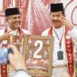 Pasangan Calon Gubernur dan Wakil Gubernur Kepri Muhammad Rudi- Aunur Rafiq saat pencabutan nomor urut. Foto: istimewa